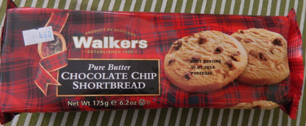 Walkers Pure Butter Chocolate Chip Shortbread